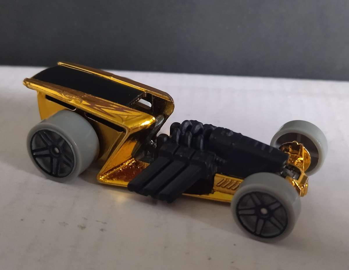 Loose Hot wheels (5)