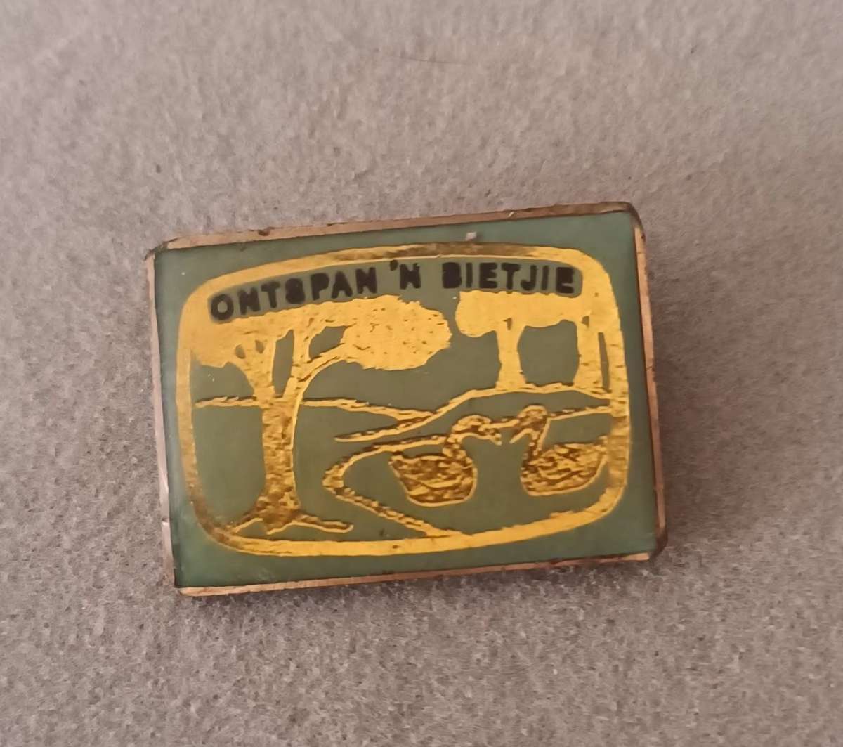 Vintage Badge