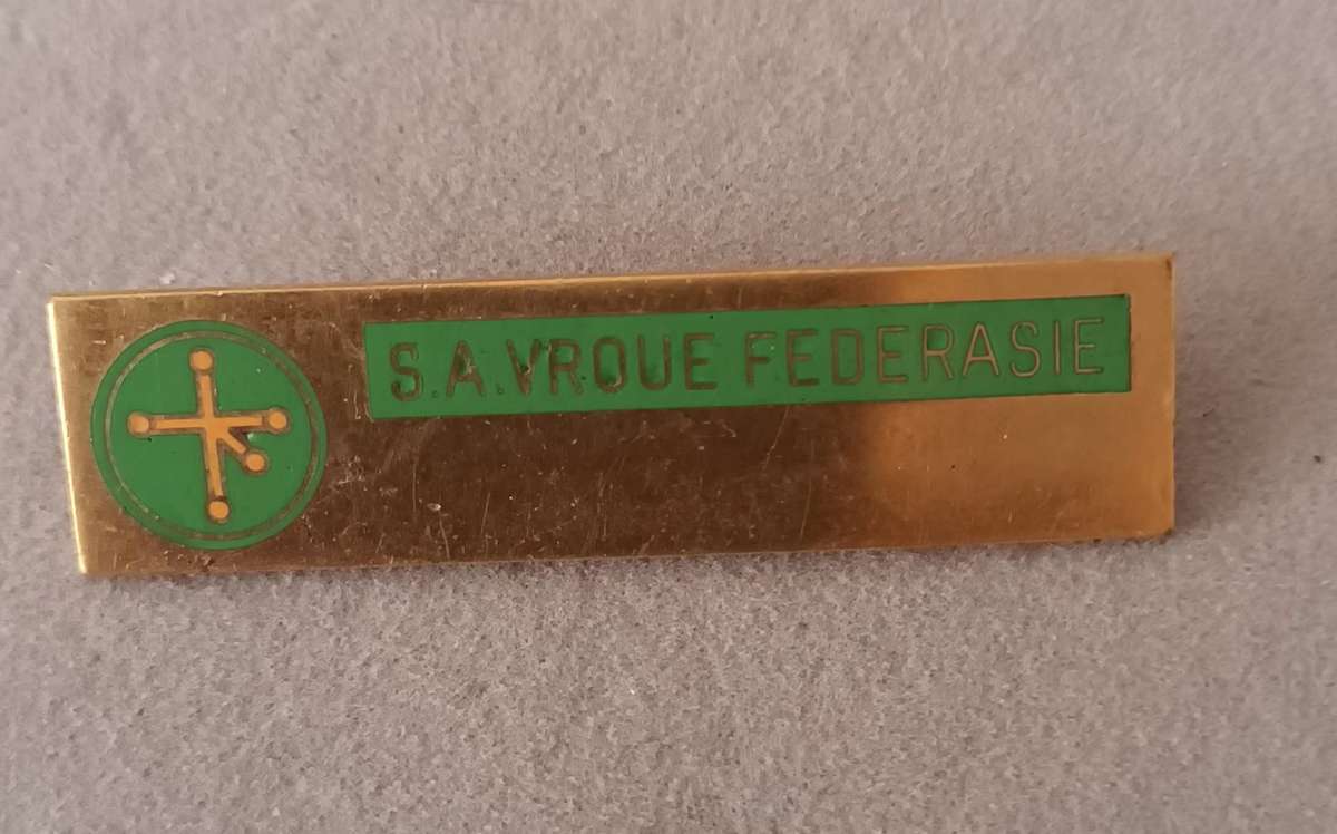 Suid Afrikaanse Vroue Federasie Badge