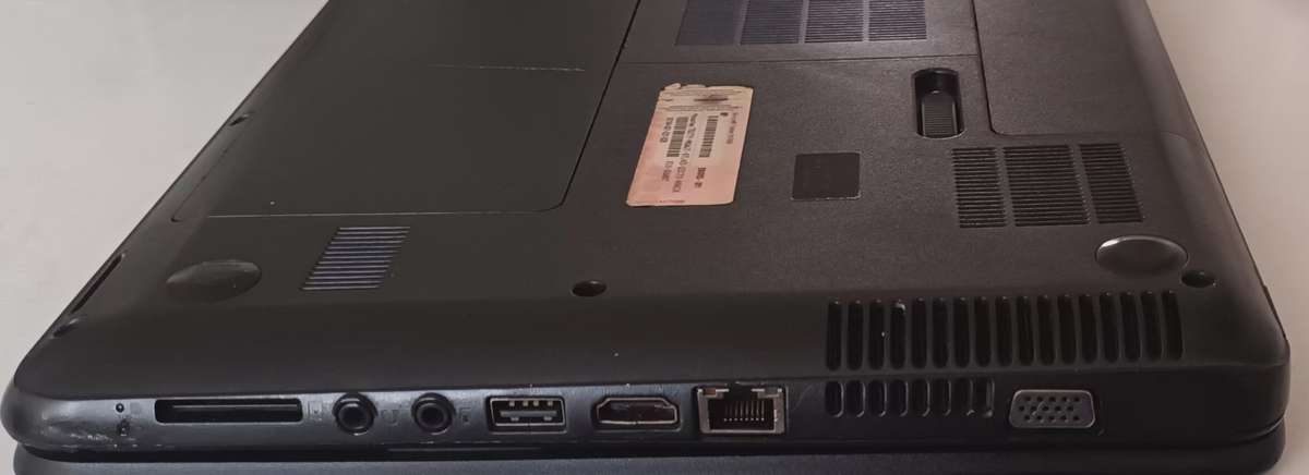 HP Compac Presario CQ58 Notebook/Laptop. 1TB HDD. Windows 10.