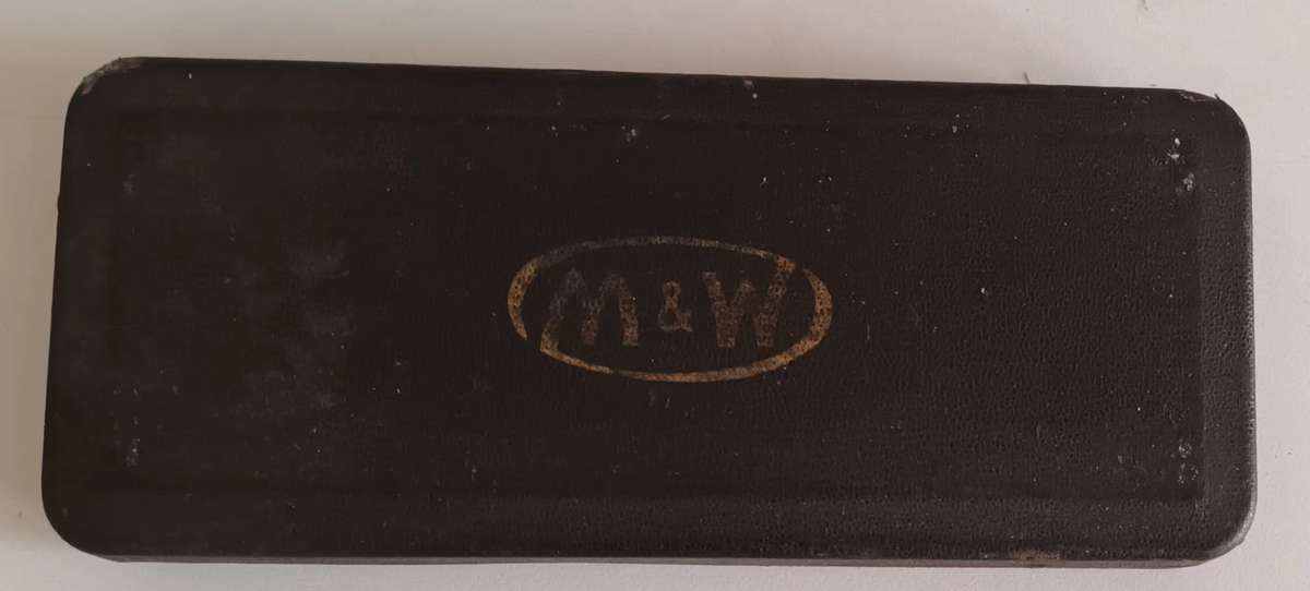 Vintage 1-2" Micrometre - Moore & Wright. Made in Sheffield England. Model 966.