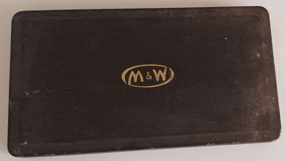 Vintage 3-4" Micrometre - Moore & Wright. Made in Sheffield England. Model 966.