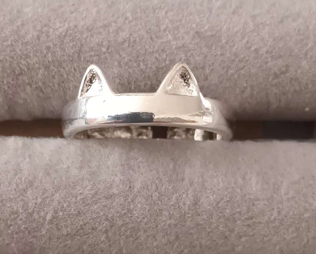 Unique Adjustable Cat Ring.