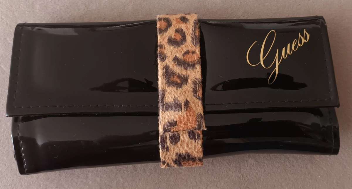 Guess Jewellery Travelling Bag. New.