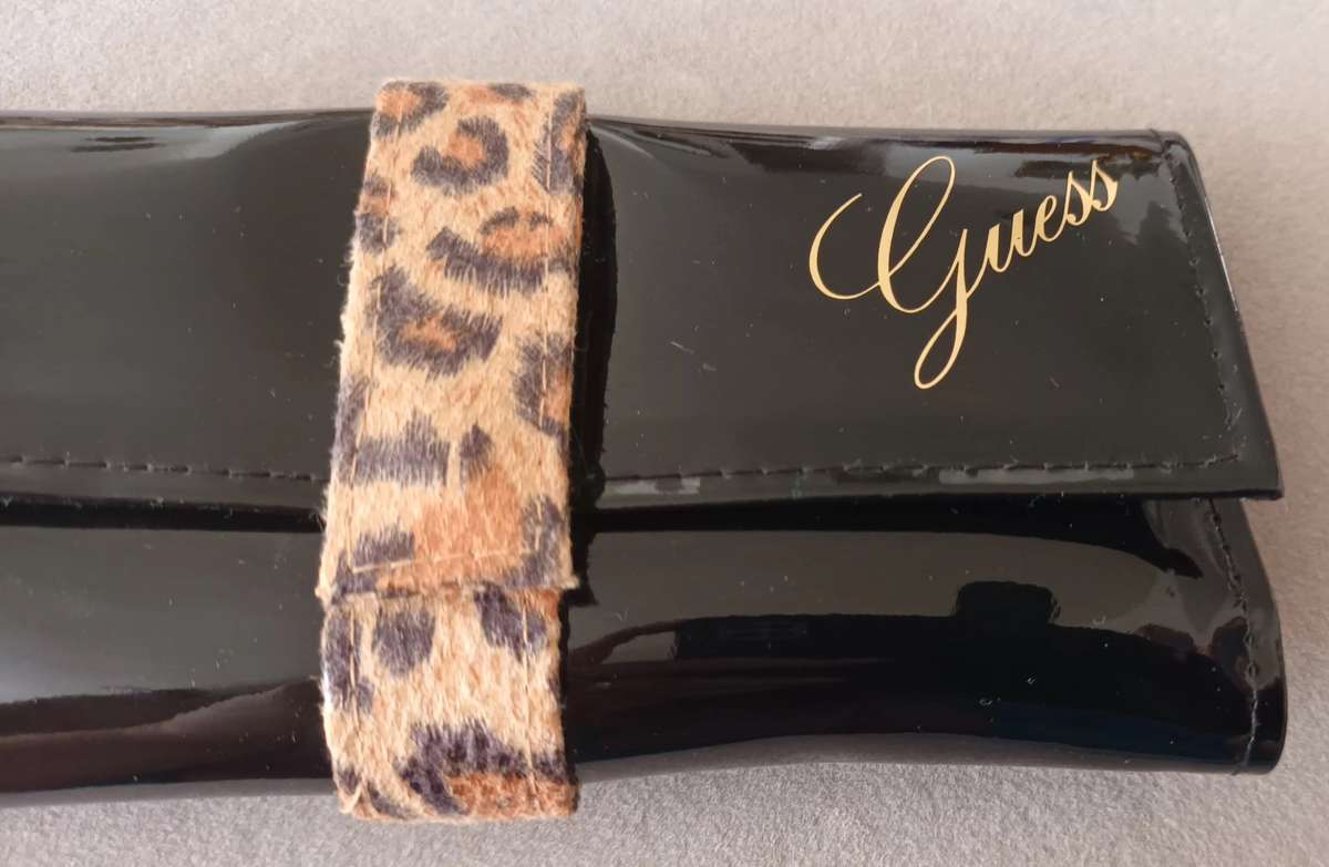 Guess Jewellery Travelling Bag. New.