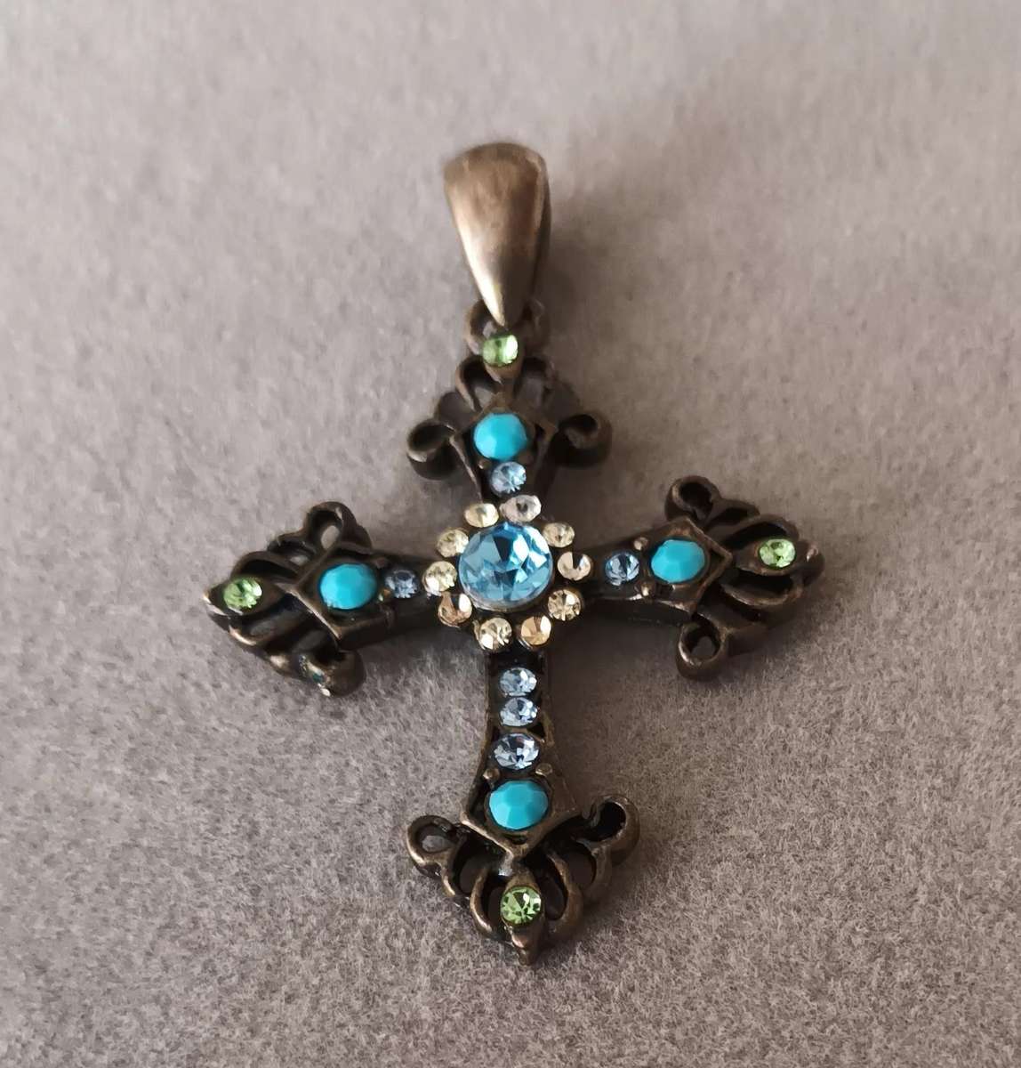 Stunning Brass Cross Pendant. 45x35mm.