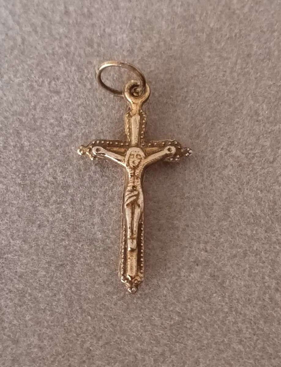 Dainty Brass Cross Pendant. 25x15mm.