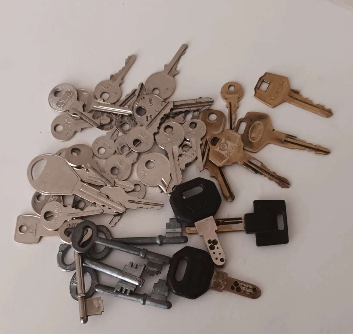 Lot of keys. 291g.