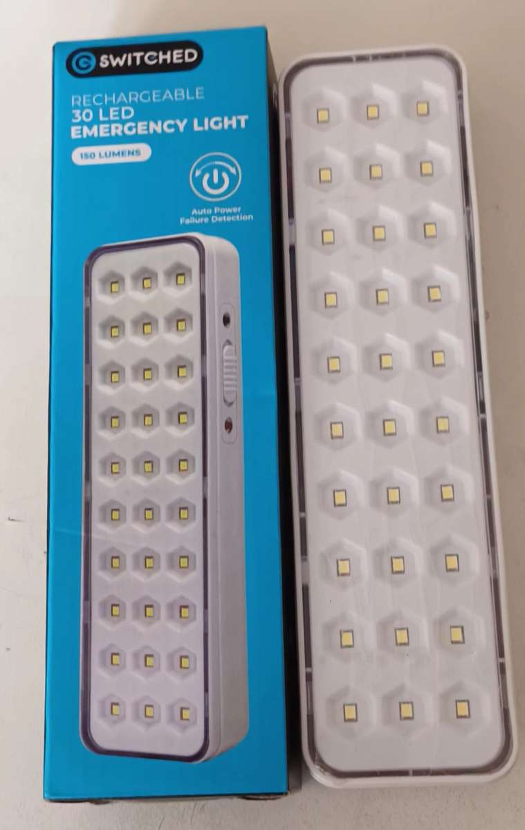 SWITCHED 30 LED Emergency Light.