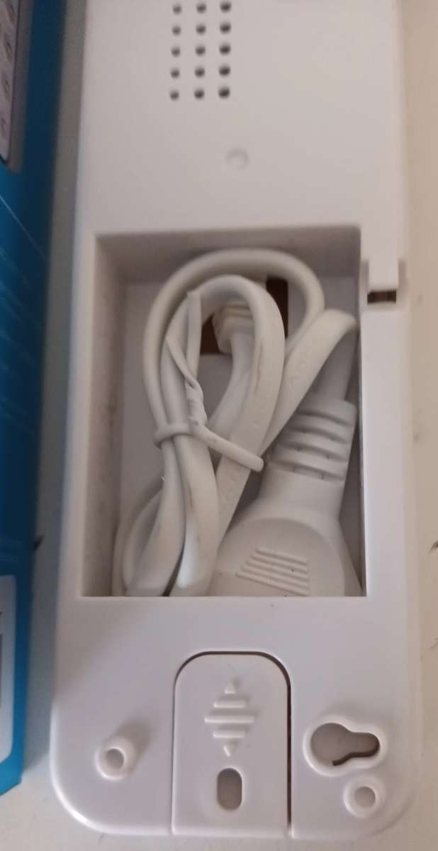 SWITCHED 30 LED Emergency Light.