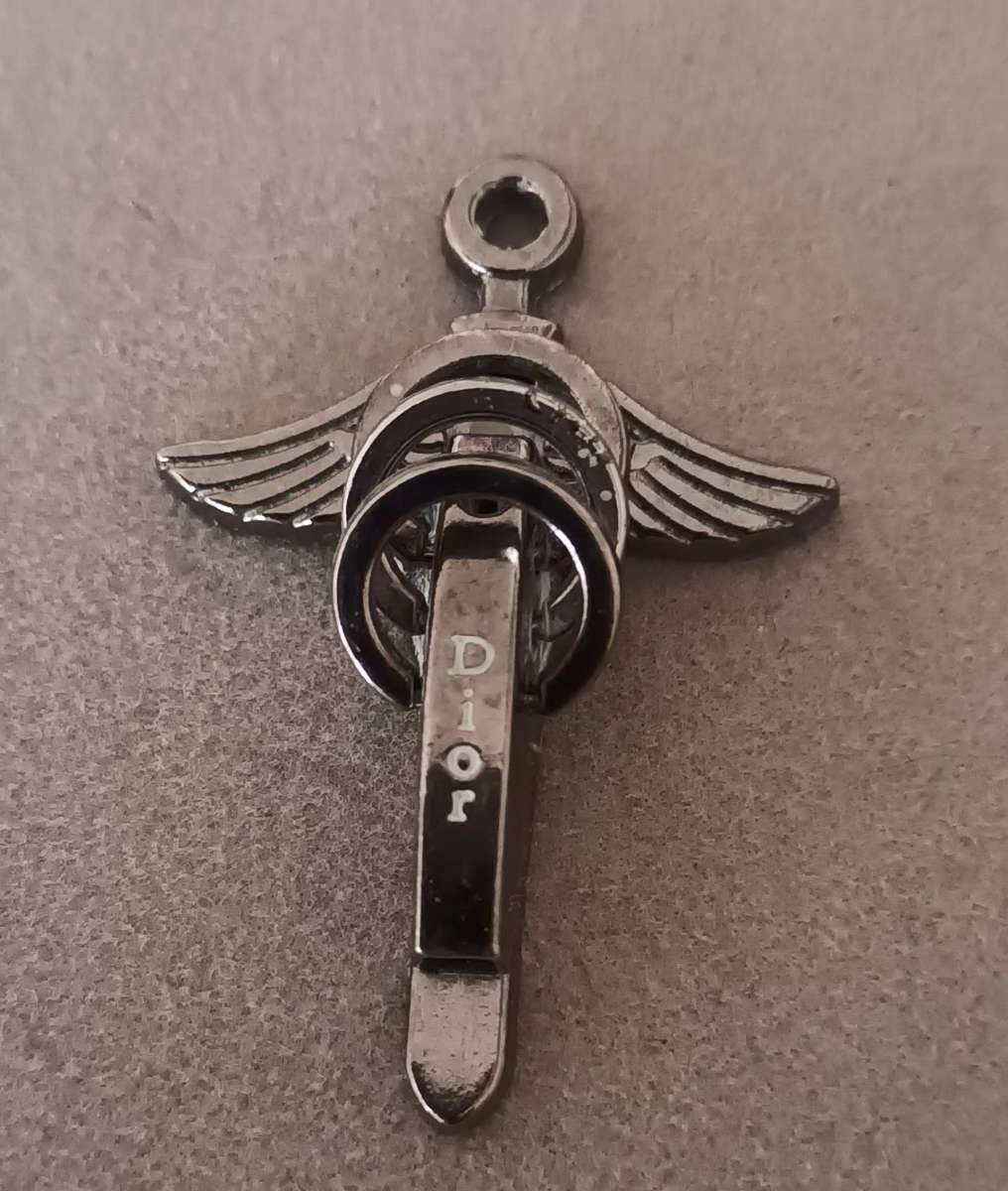 DIOR Cross Wings Pendant for Men.