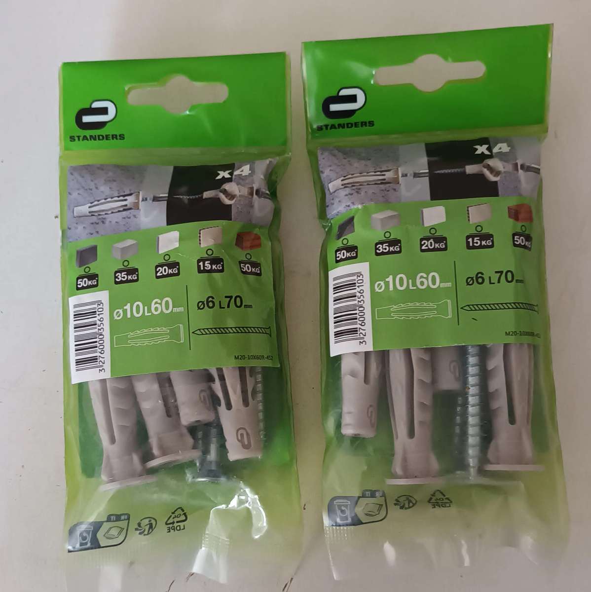 2x Brand New Packets 10x60mm Wall Plugs and Screws.