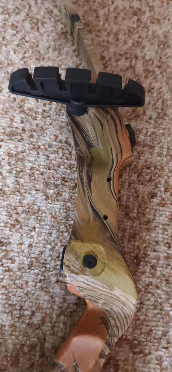 Man Kung RB007AC Recurve Camo Bow.