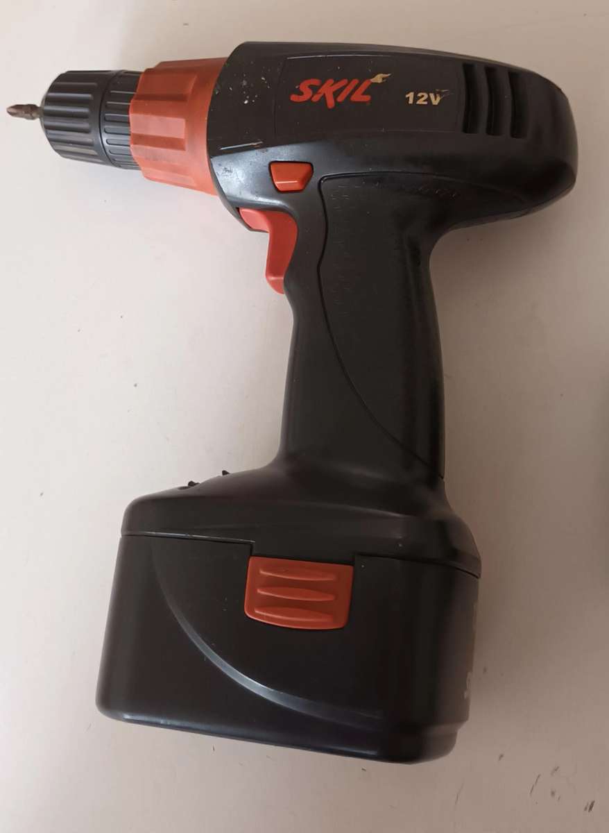 Skil Cordless Drill. No Charger. See more items listed. Late entries.