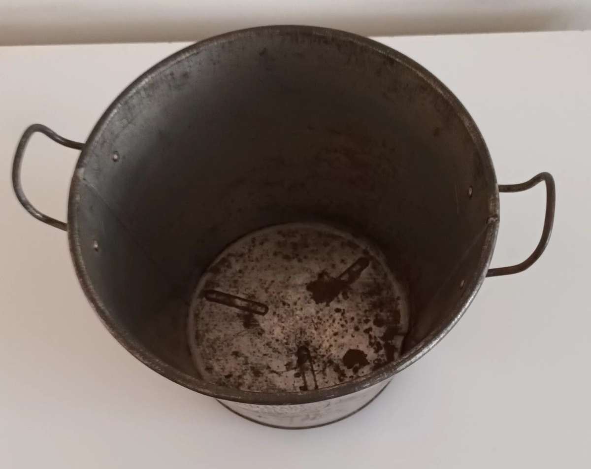 Vintage No.1 Universal Breadmaker Bucket. 1904. New Britian*Conn*U.S.A. See More Late Entry Listings