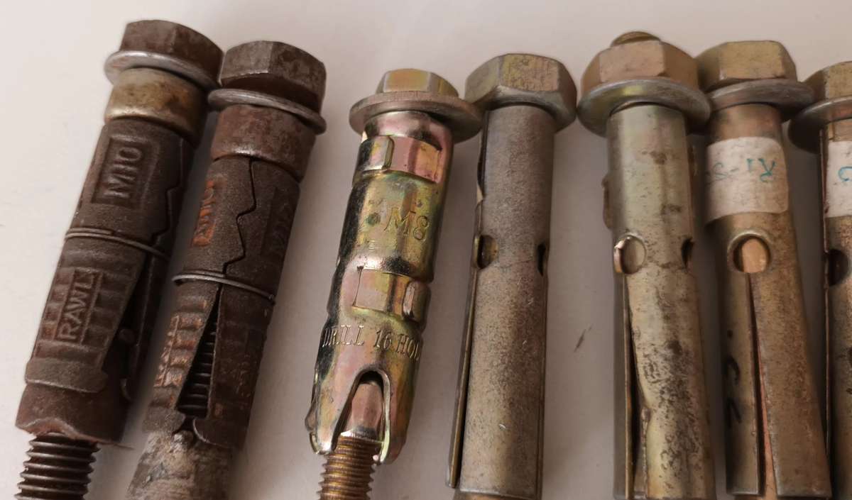 Joblot Rawl Bolts.