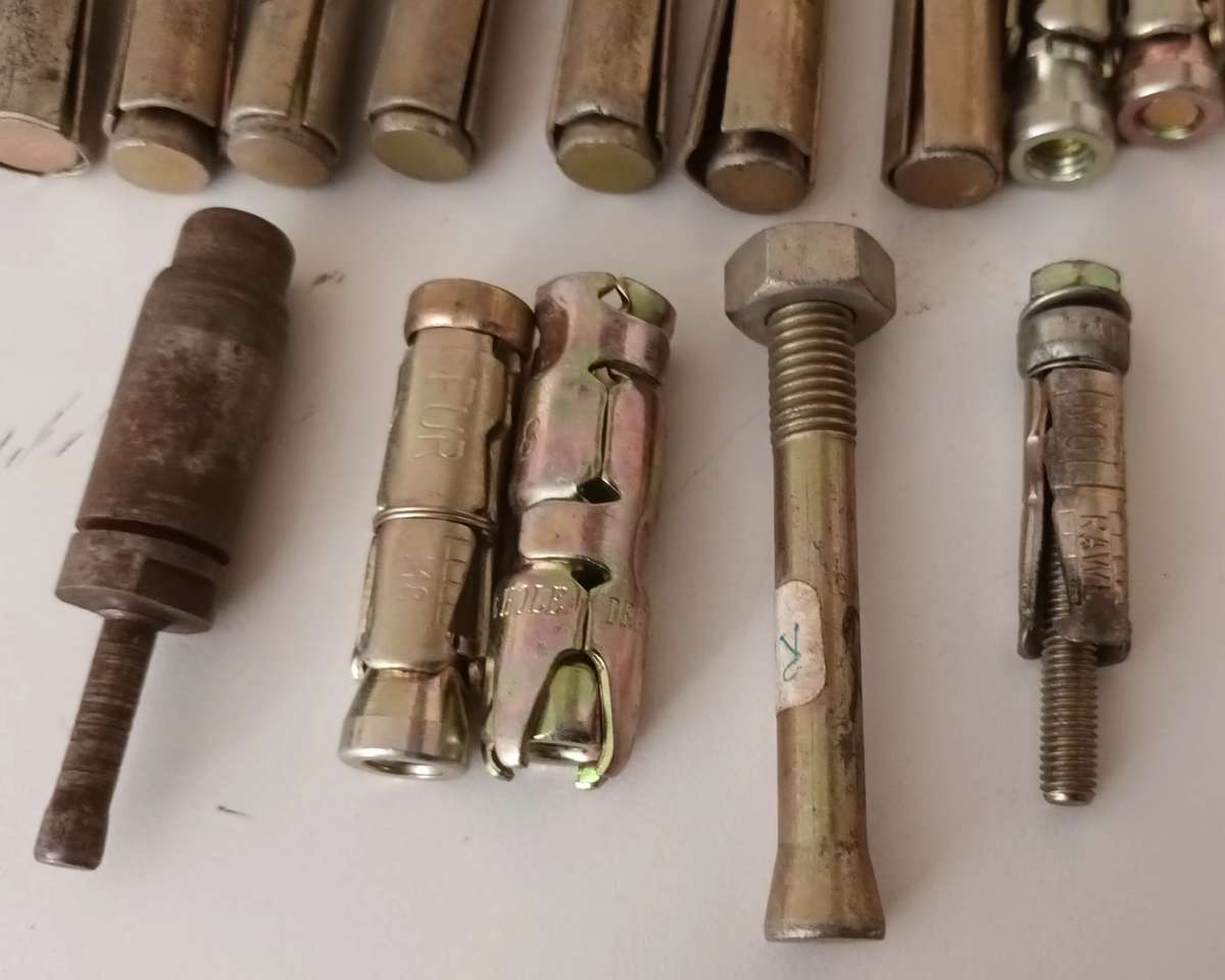Joblot Rawl Bolts.