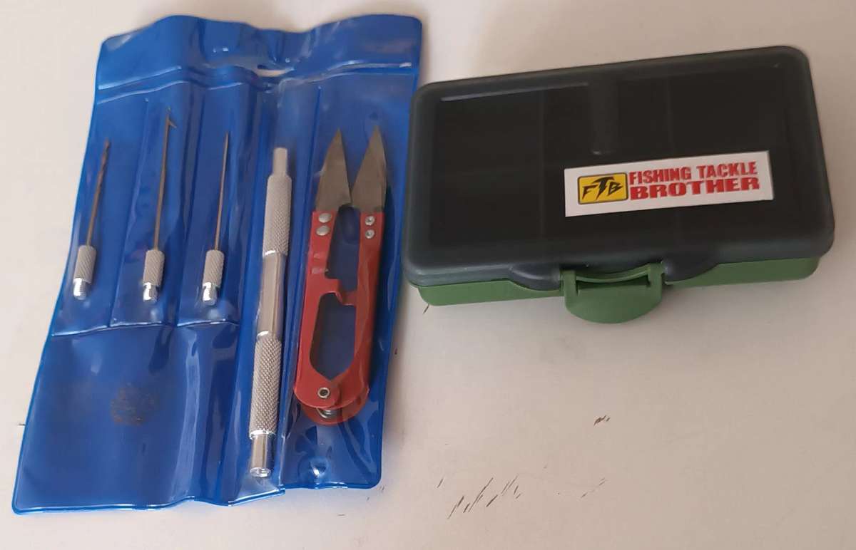 Fishing Tools and Tackle Box for Hooks/Swivels. New.