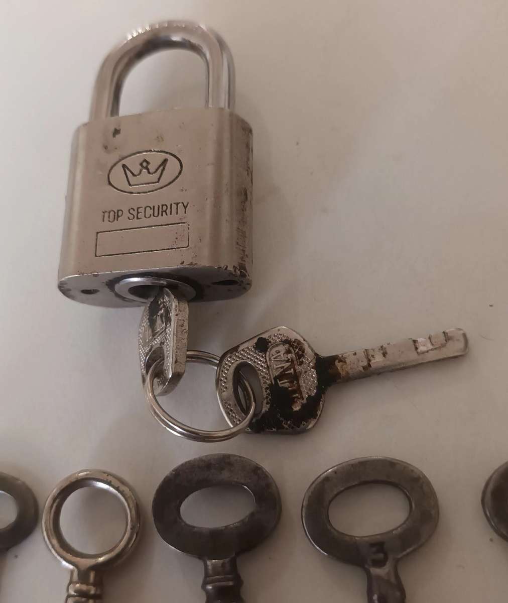 Antique/ Vintage keys & Lock.