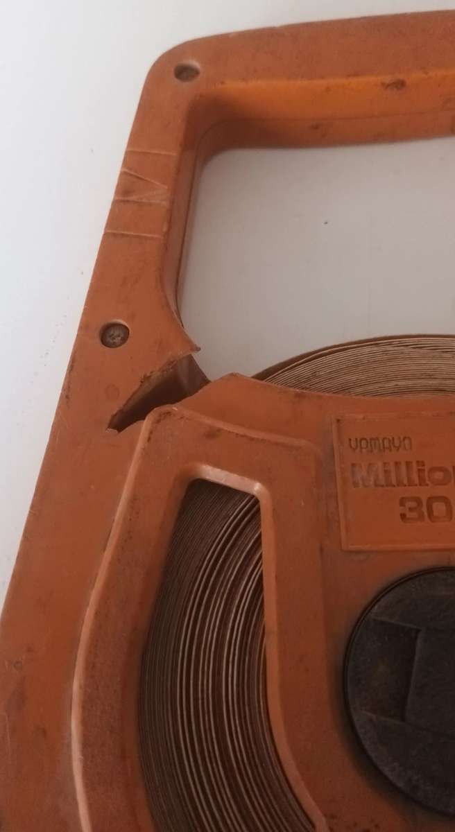 Vintage Yamayo Million 12 30-meter Measuring Tape.
