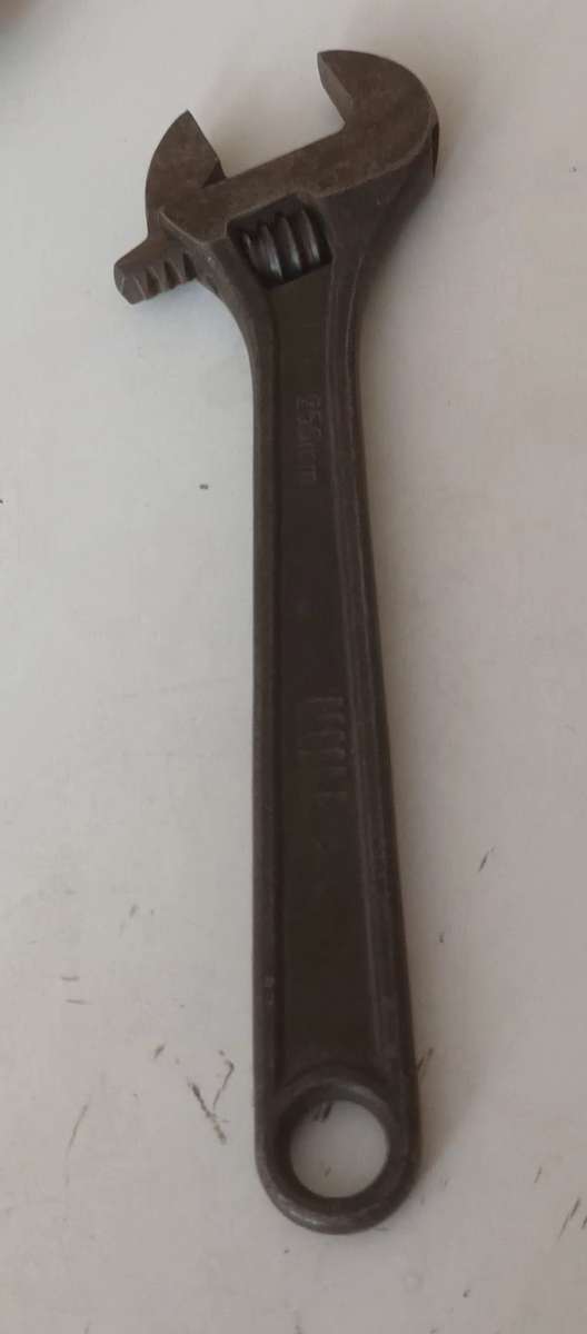 MILL SHIFTING SPANNER. 250mm.