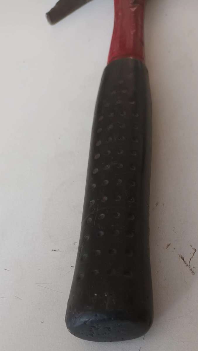 Claw Hammer.