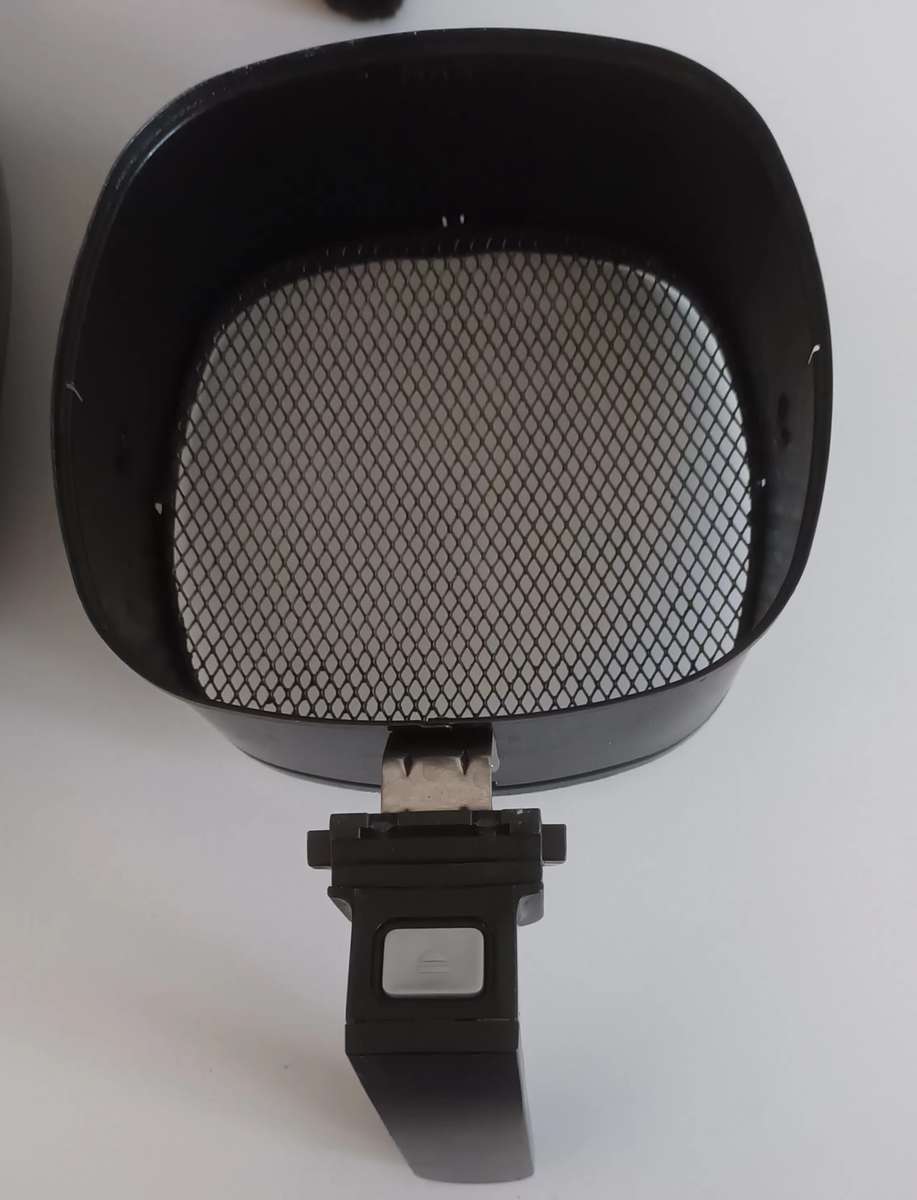 Phillips Viva Collection Air Fryer. HD9220. Black. 4.1 Liter