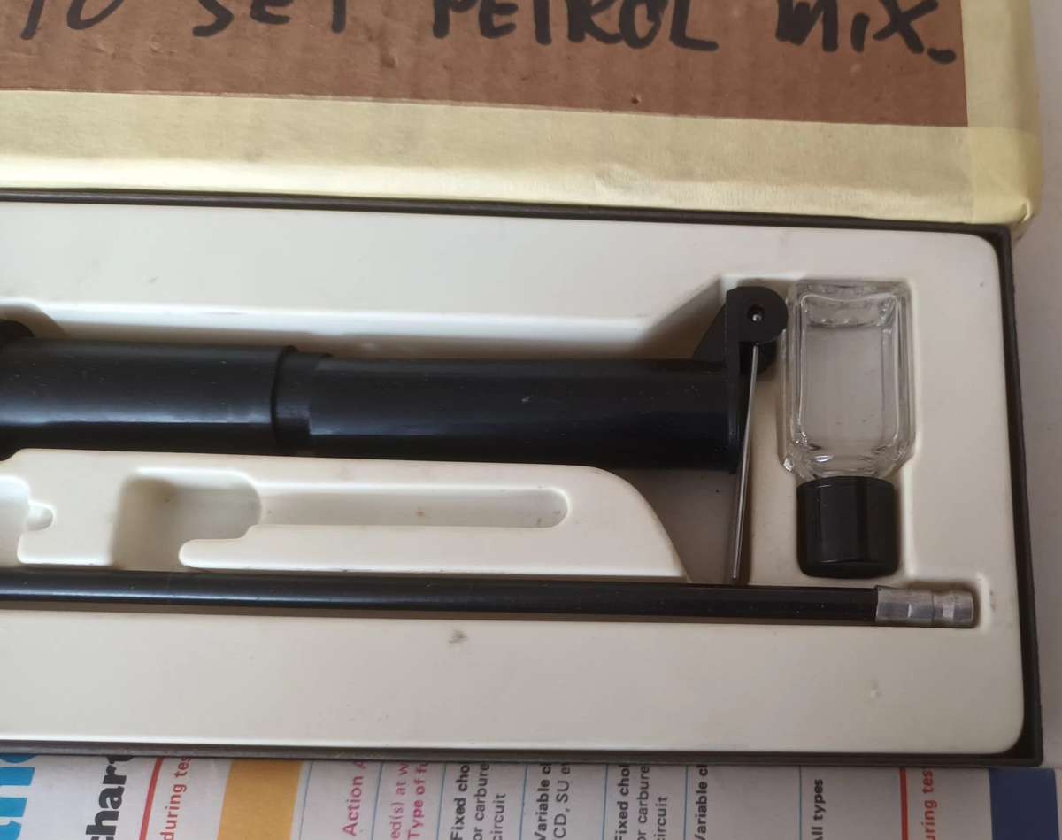 Gunson's Fuel Mixer Gauge.