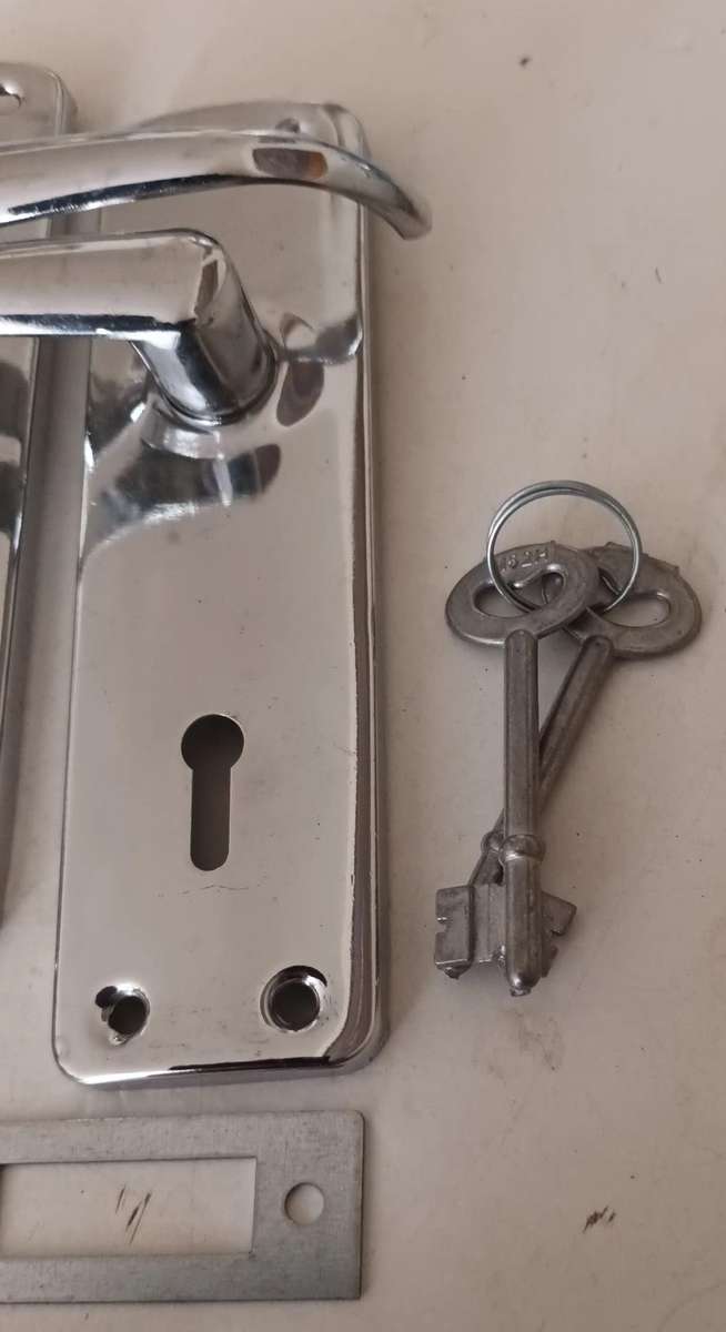 Door Handles, Lock & Keys. New.