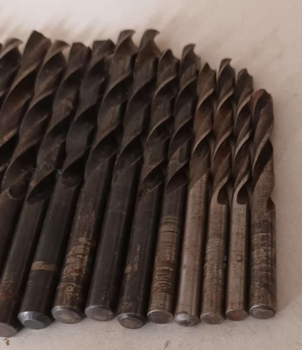 Lot of Drill Bits.