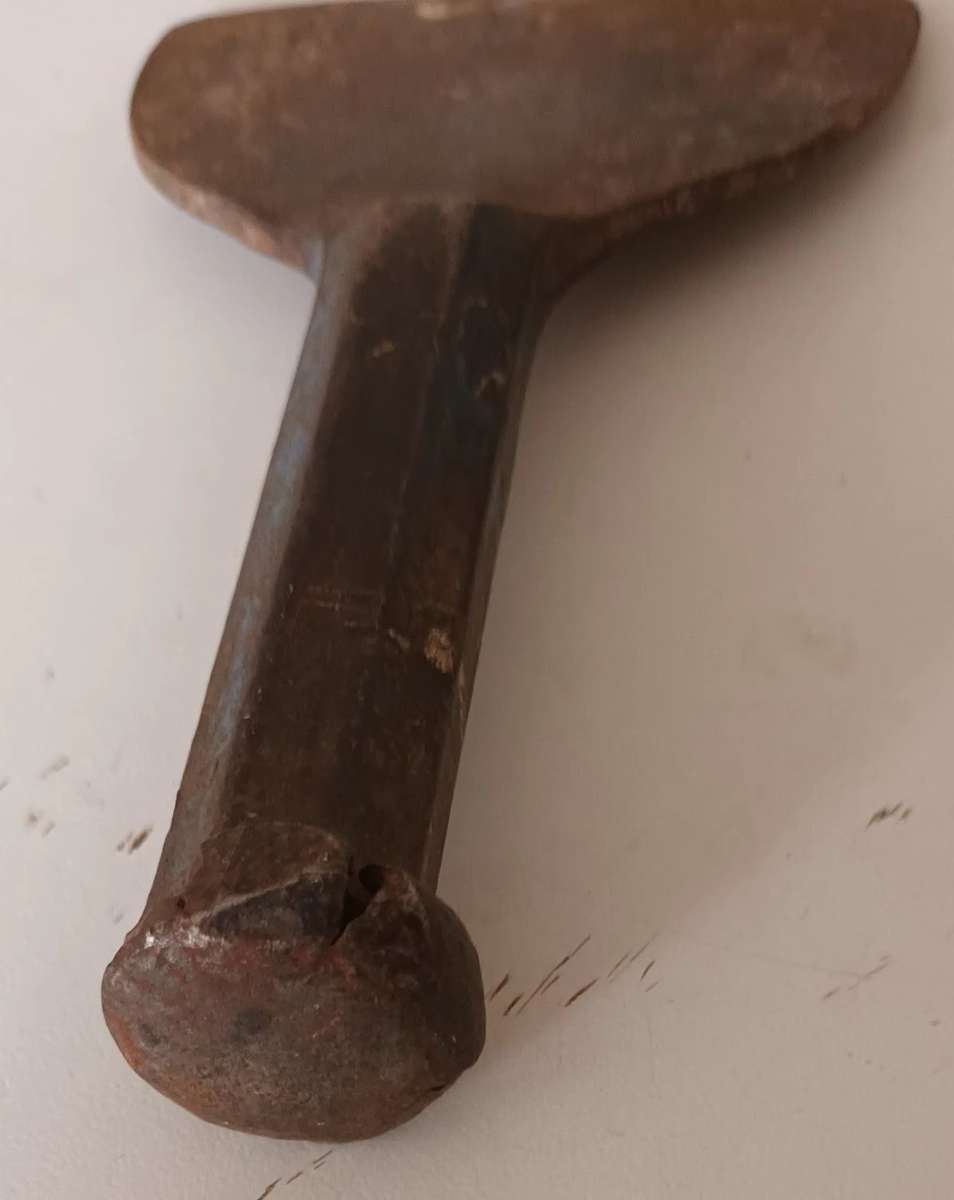 Vintage Lasher Brick Bolster 100mm. Length 17.5cm.