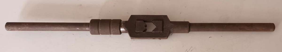 Vintage Tap/Die Handle Holder Wrench. Length 38cm.