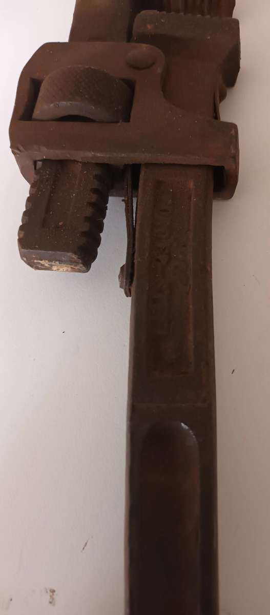 Pipe Wrench. Size 14.