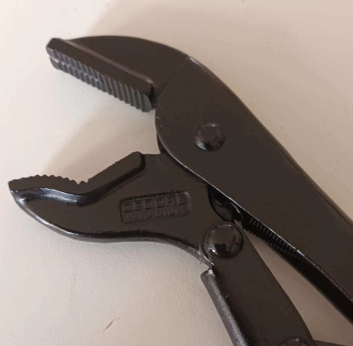 GEDORE VICE GRIP PLIERS. 400MM. LENGTH 20CM.