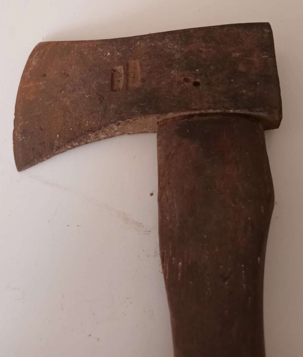 Vintage Wooden Handle Axe. Length 39cm. Width 15.7cm.