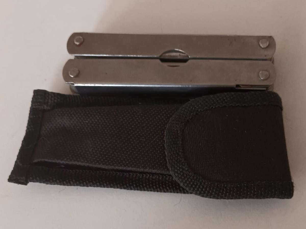 JOHN-BENZEN CHICAGO MULTI-TOOL.