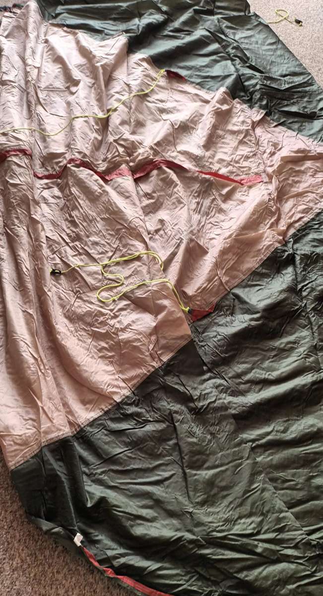 CAMPMASTER UMDONI. 3 MAN DOME TENT.