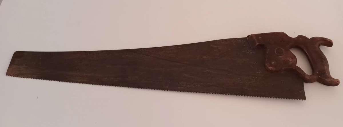 Vintage Hand Saw. Length 66cm.