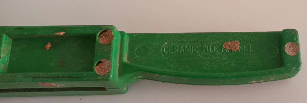 Ceramic Tile Cutter.