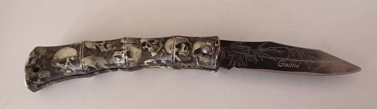 Foldable Pocket Knife.