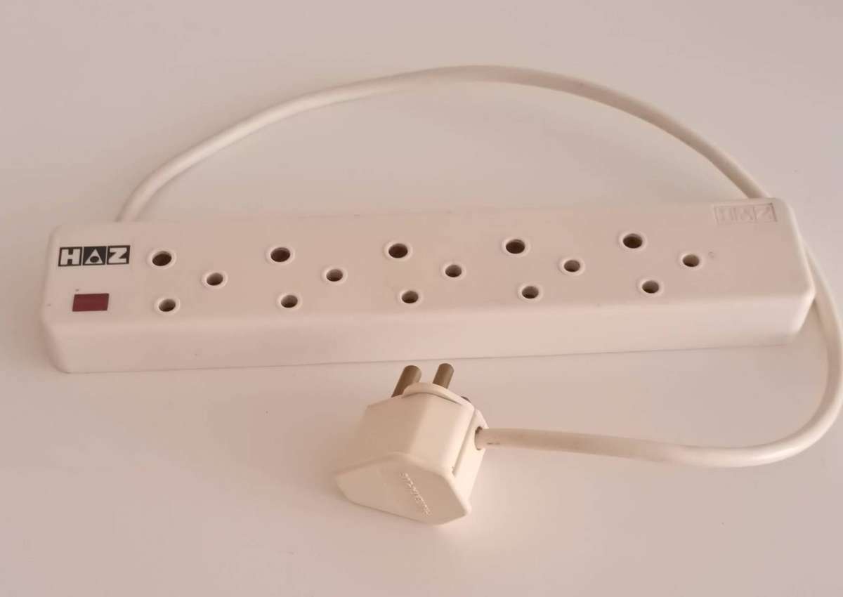 5 Socket Power Surge Protector Adapter Plug.