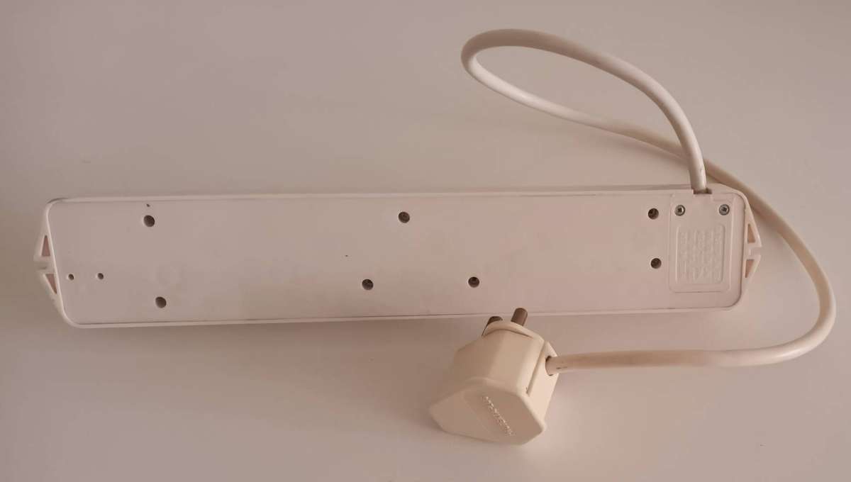 5 Socket Power Surge Protector Adapter Plug.