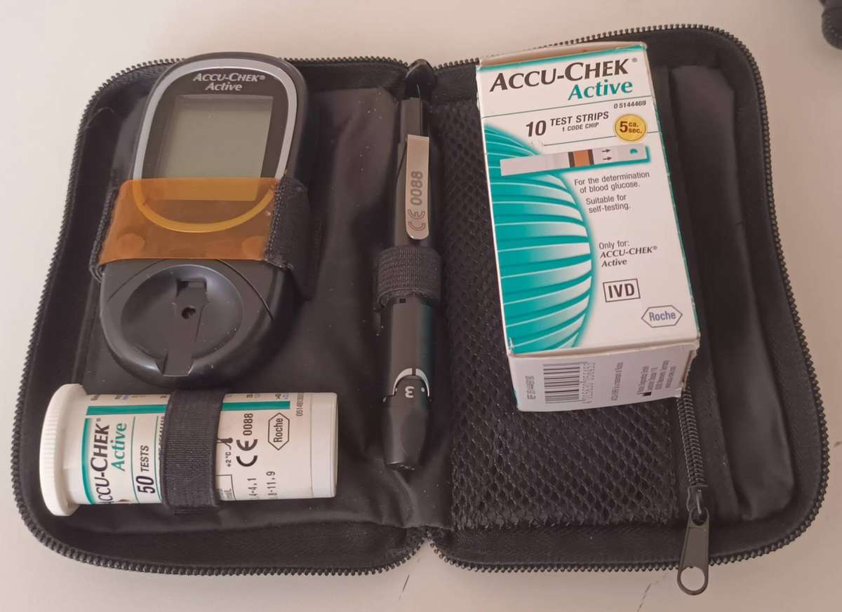 ACCU-CHEK ACTIVE Glucose Meter.
