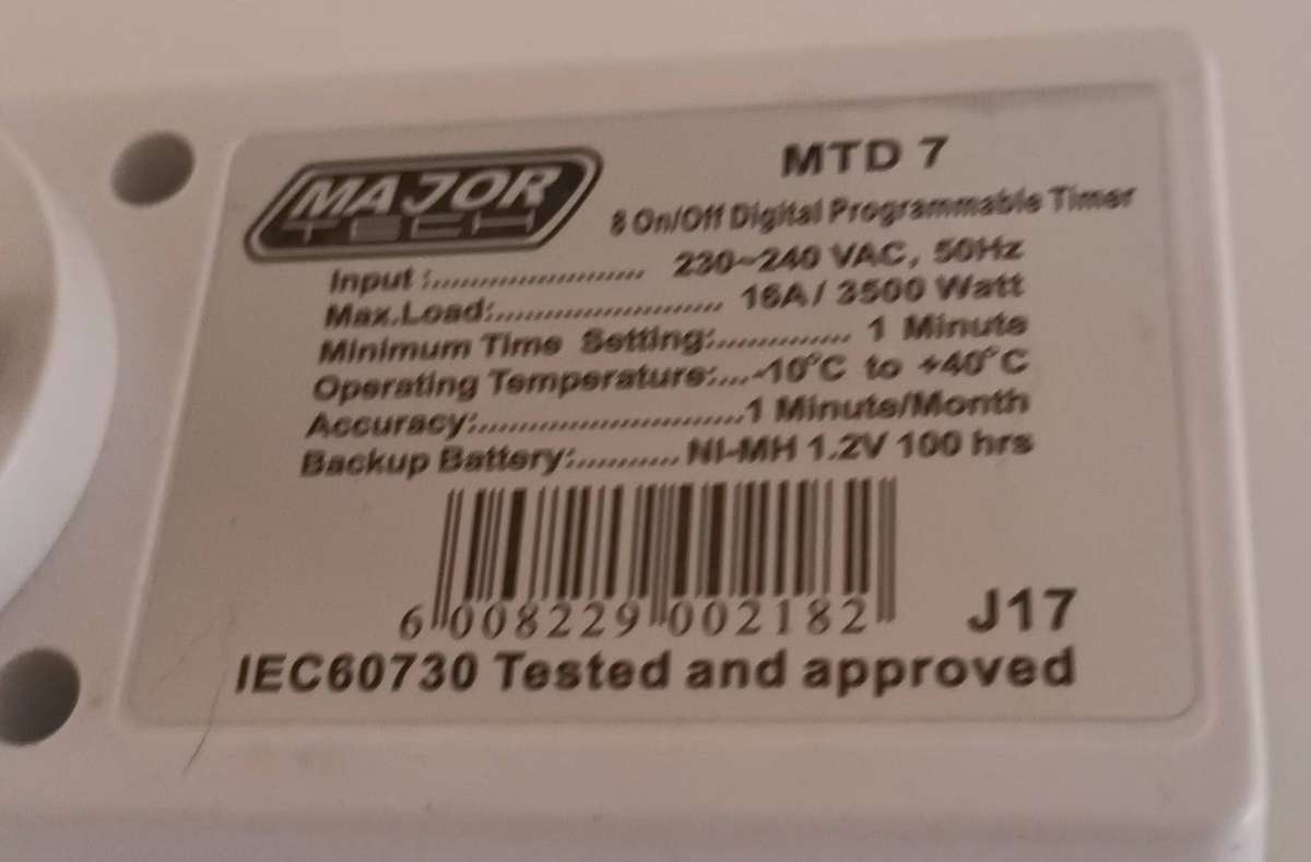MAJOR MTD7 8 ON/OFF DIGITAL PROGRAMABLE TIMER.