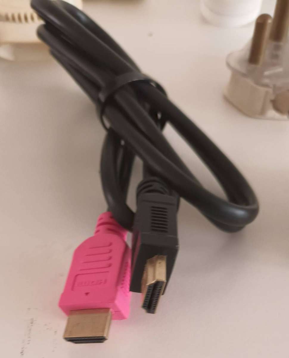 Joblot Plugs and Cables