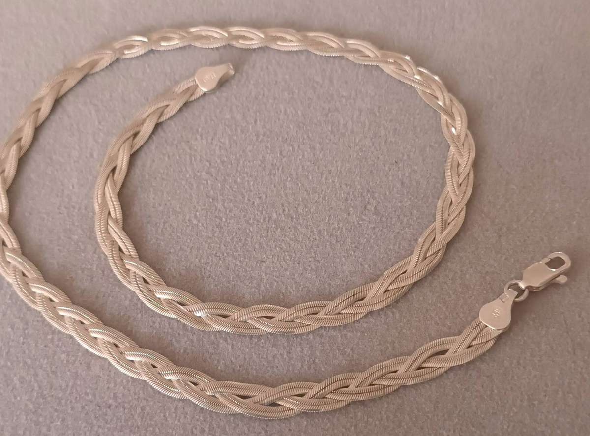 Stunning Sterling Silver Italy Braided Chain.
