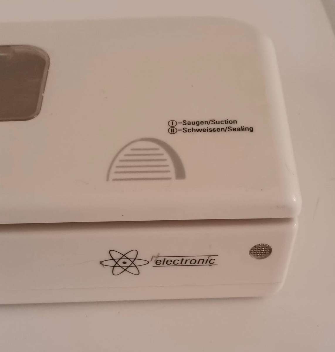 MERCURY VACUUM SEALER.