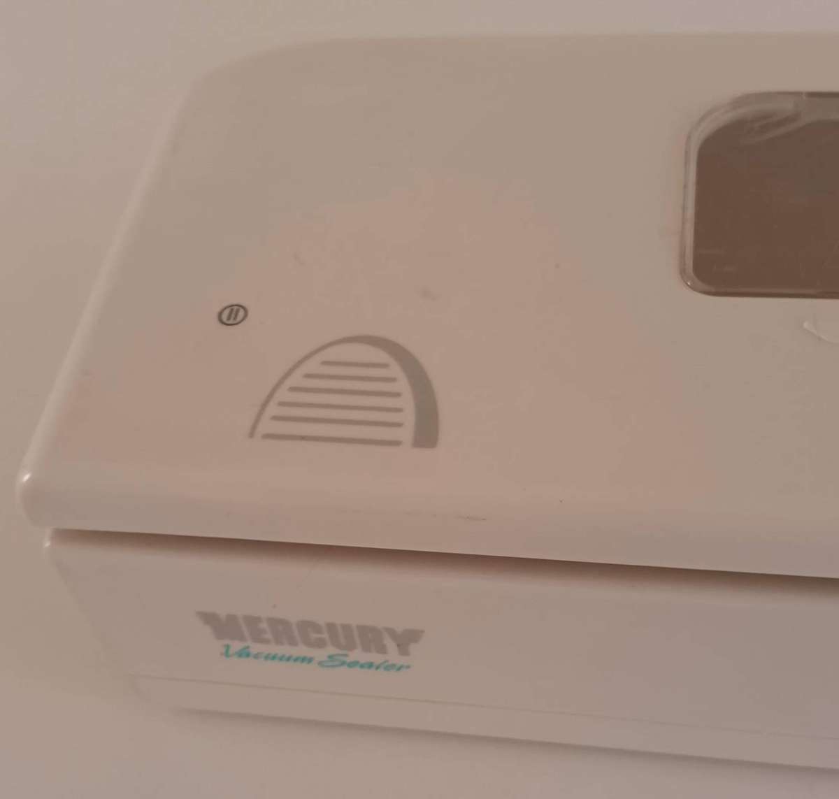 MERCURY VACUUM SEALER.
