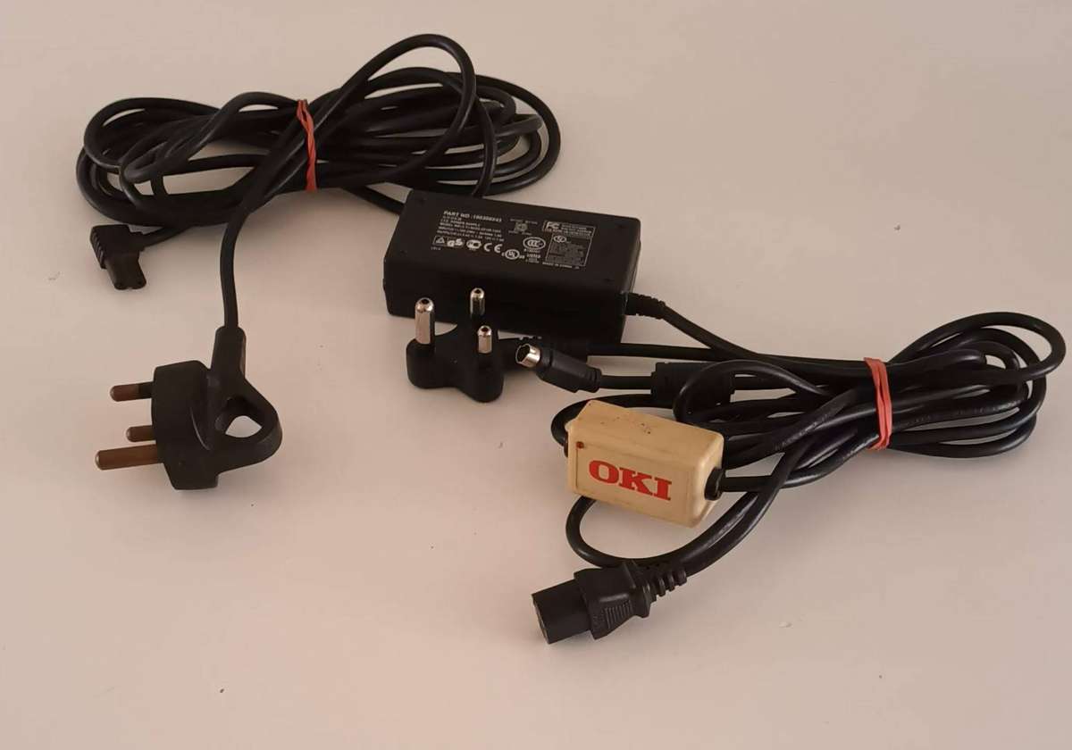 I.T.E - 4 Pin AC/DC adapter that provides a 5V and 12V Output.