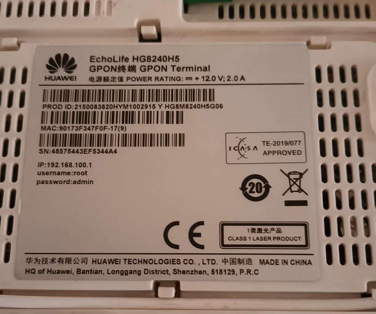 Huawei EchoLife HG8240H5 GPON Router Terminal.